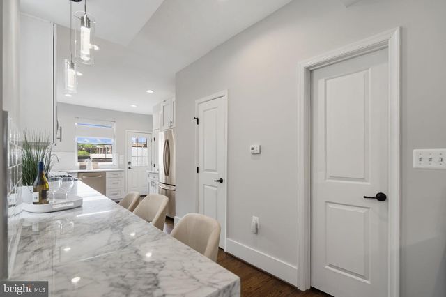 2129 4TH ST NE, Washington, DC 20002