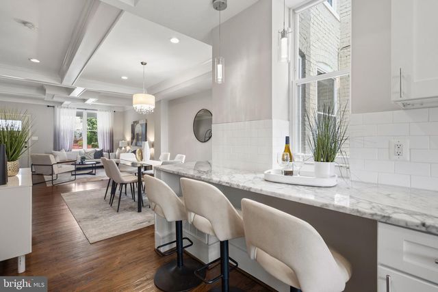 2129 4TH ST NE, Washington, DC 20002