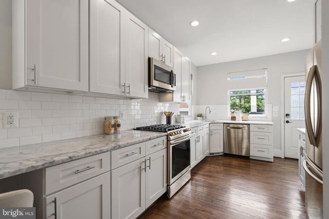 2129 4TH ST NE, Washington, DC 20002