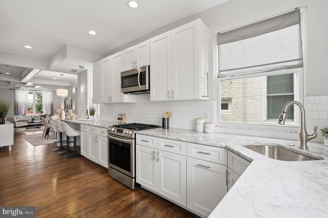 2129 4TH ST NE, Washington, DC 20002