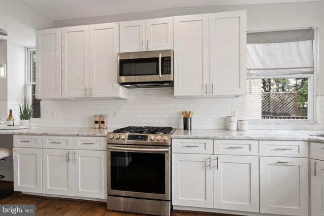 2129 4TH ST NE, Washington, DC 20002