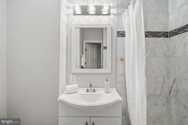 2129 4TH ST NE, Washington, DC 20002