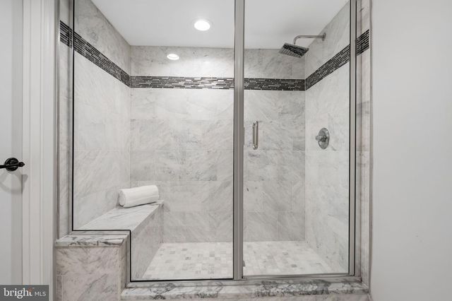 2129 4TH ST NE, Washington, DC 20002