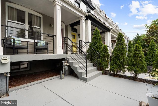2129 4TH ST NE, Washington, DC 20002