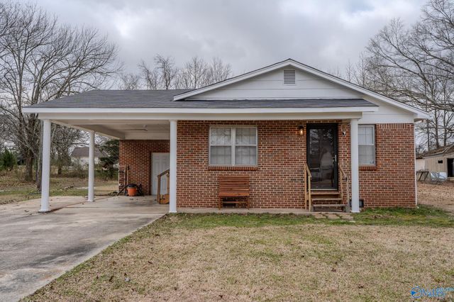 63 Sparkman Avenue, Moulton, AL 35650