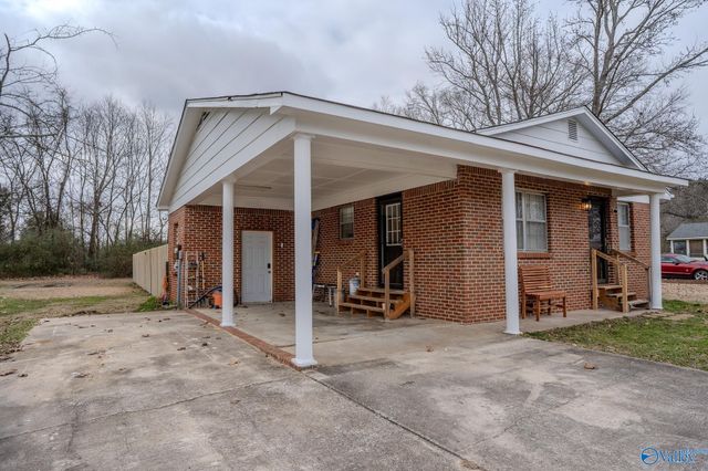 63 Sparkman Avenue, Moulton, AL 35650