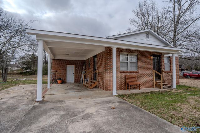 63 Sparkman Avenue, Moulton, AL 35650