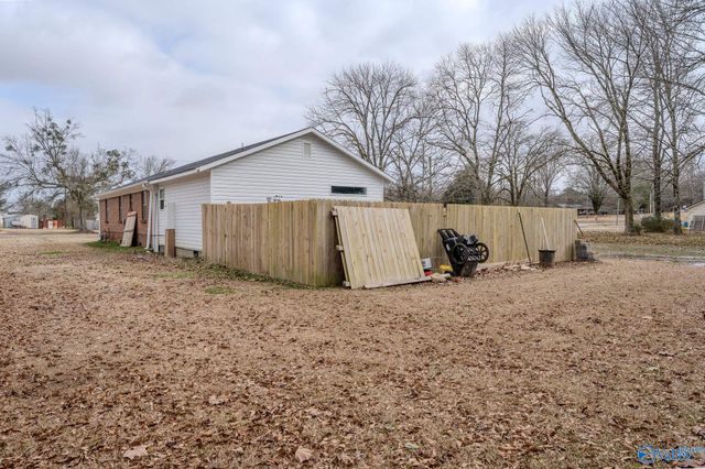 63 Sparkman Avenue, Moulton, AL 35650