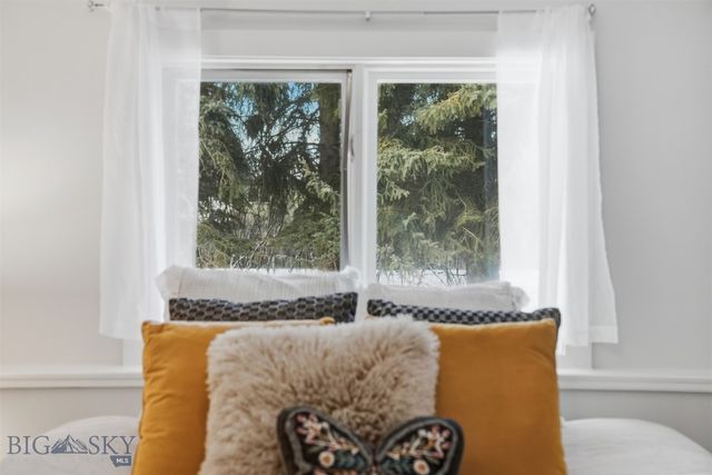 407 Fieldstone Drive, Bozeman, MT 59715