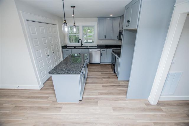 2454 Hilltop Drive, Bremen, GA 30110
