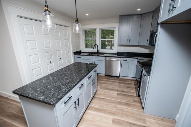2454 Hilltop Drive, Bremen, GA 30110