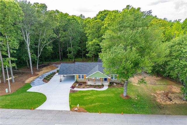 2454 Hilltop Drive, Bremen, GA 30110