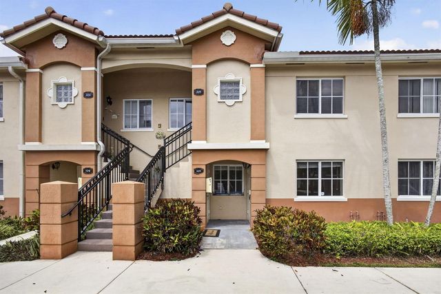 3501 Briar Bay Boulevard 105, West Palm Beach, FL 33411
