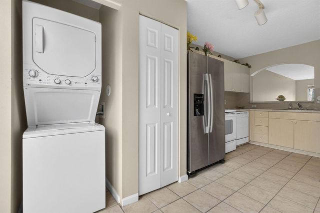 3501 Briar Bay Boulevard 105, West Palm Beach, FL 33411