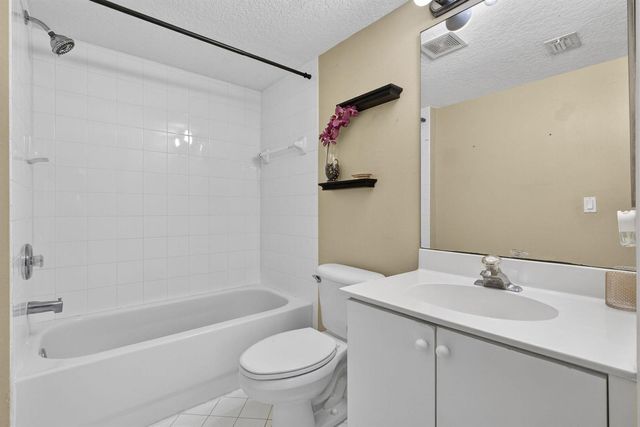 3501 Briar Bay Boulevard 105, West Palm Beach, FL 33411