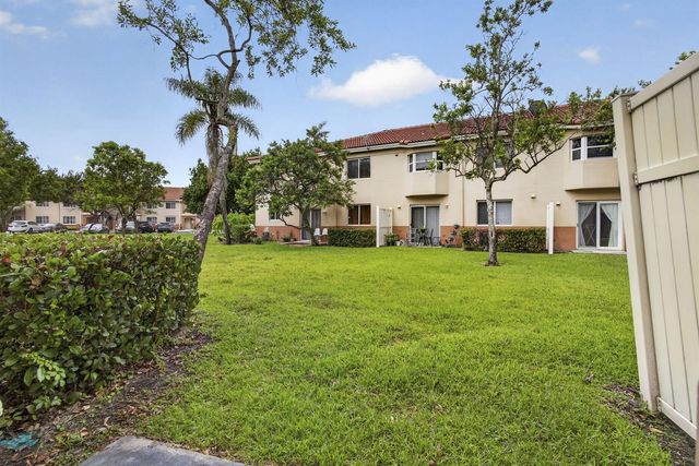 3501 Briar Bay Boulevard 105, West Palm Beach, FL 33411