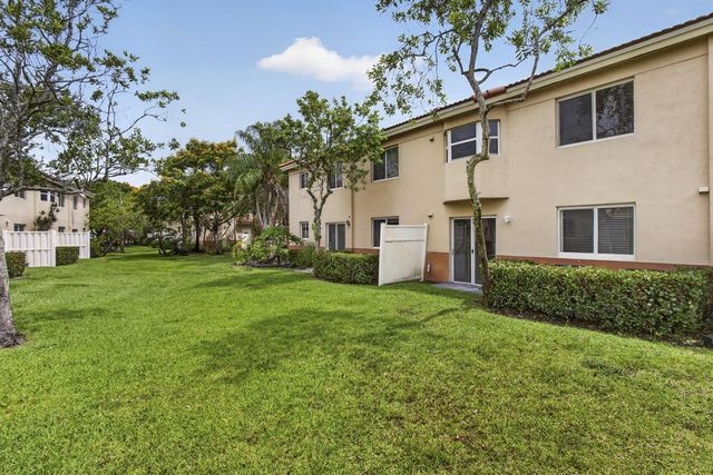 3501 Briar Bay Boulevard 105, West Palm Beach, FL 33411