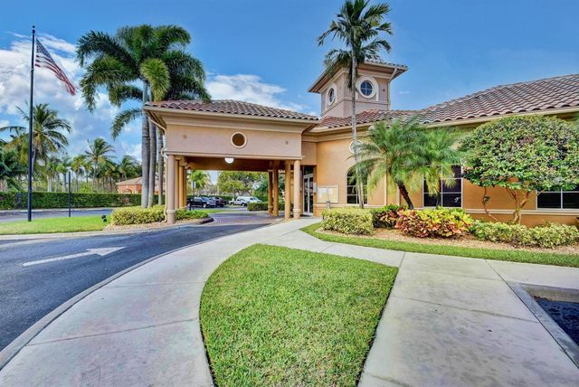 3501 Briar Bay Boulevard 105, West Palm Beach, FL 33411