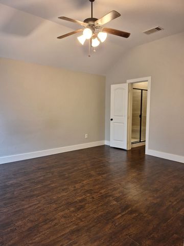 11607 Michele Drive, Greenville, TX 75402