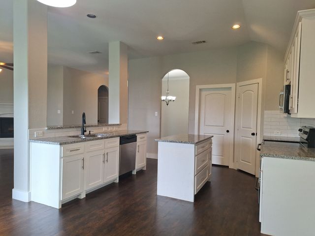 11607 Michele Drive, Greenville, TX 75402