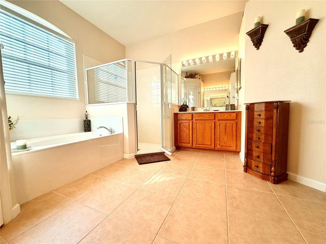 838 HUNTINGDALE COURT, Davenport, FL 33897