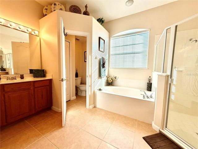 838 HUNTINGDALE COURT, Davenport, FL 33897