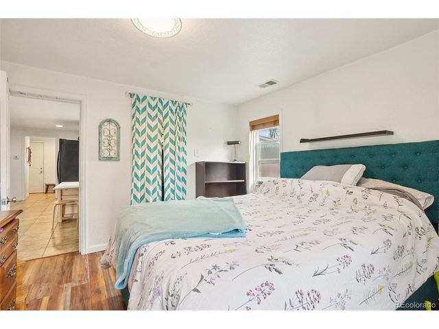 572 S Newton St, Denver, CO 80219