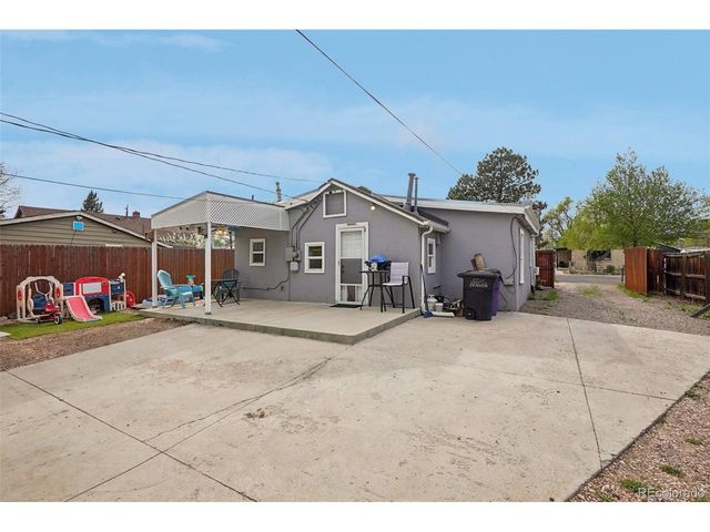 572 S Newton St, Denver, CO 80219