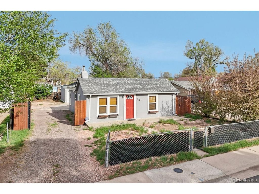 572 S Newton St, Denver, CO 80219