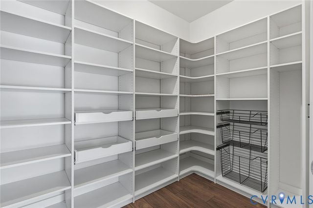 6618 Liege Hl, Moseley, VA 23120