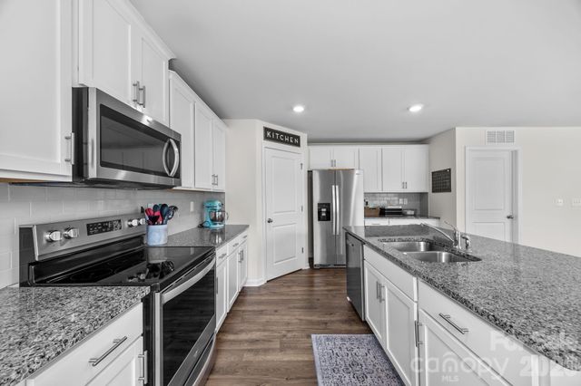 183 Marathon Lane, Candler, NC 28715