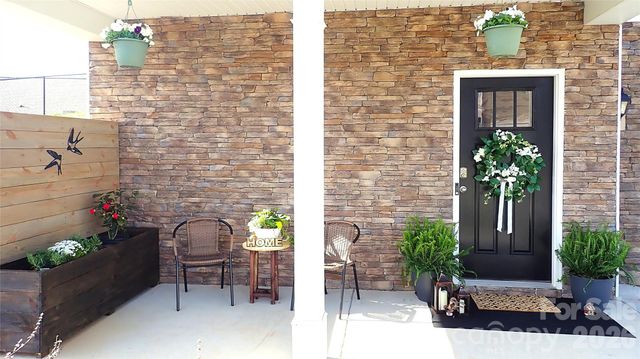 183 Marathon Lane, Candler, NC 28715