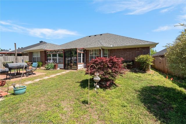 7512 Red Pine Drive, Fort Smith, AR 72916