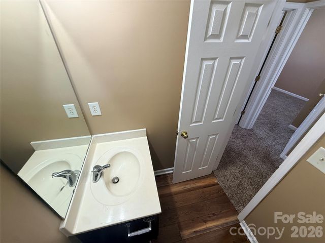 3581 Draycott Avenue, Charlotte, NC 28213