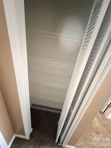 3581 Draycott Avenue, Charlotte, NC 28213