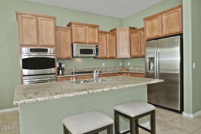 7801 W YORKTOWN Way, Florence, AZ 85132