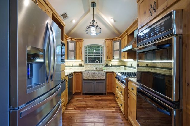 6423 Redpine Road, Dallas, TX 75248
