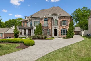 1916A Overhill Dr, Nashville, TN 37215