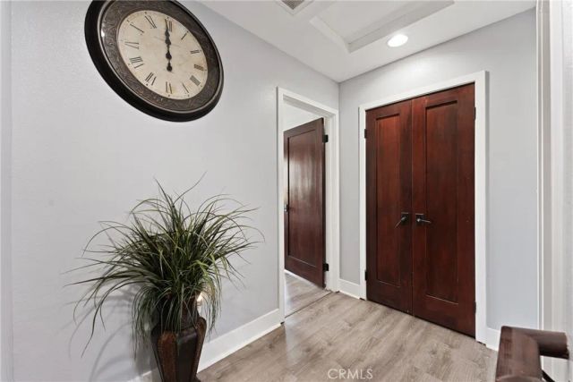 707 S Azusa Avenue B, Azusa, CA 91702