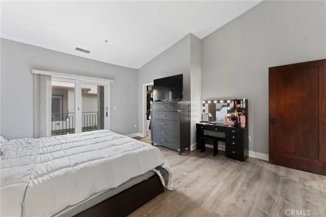 707 S Azusa Avenue B, Azusa, CA 91702