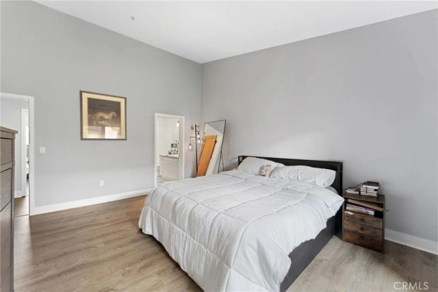 707 S Azusa Avenue B, Azusa, CA 91702