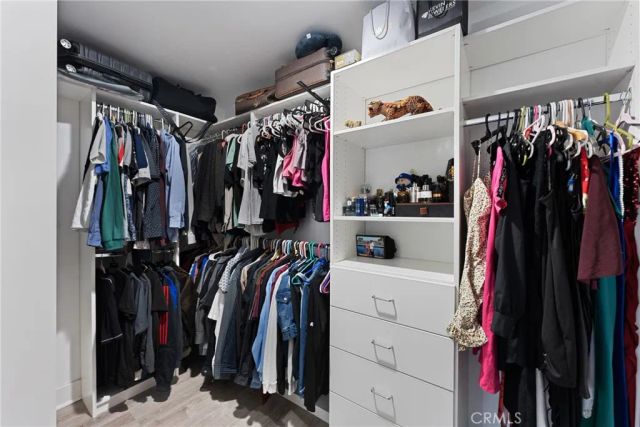 707 S Azusa Avenue B, Azusa, CA 91702