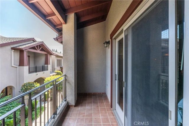 707 S Azusa Avenue B, Azusa, CA 91702