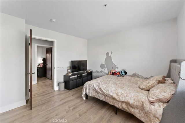 707 S Azusa Avenue B, Azusa, CA 91702