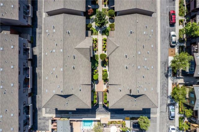 707 S Azusa Avenue B, Azusa, CA 91702