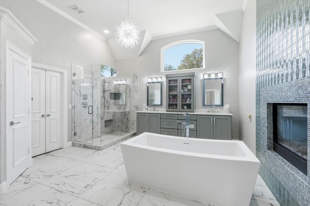 801 Shady Bend Court, Highland Village, TX 75077