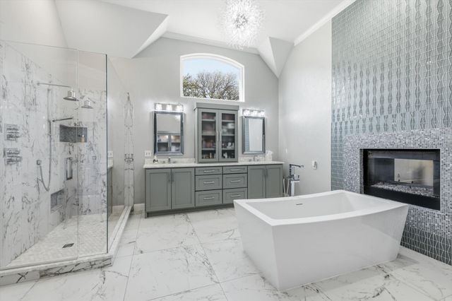 801 Shady Bend Court, Highland Village, TX 75077