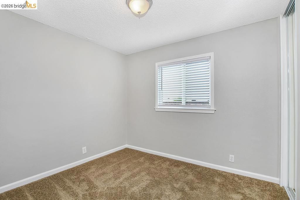 Image 17 of property listing at 909 Rhine Way, Oakley, CA 94561