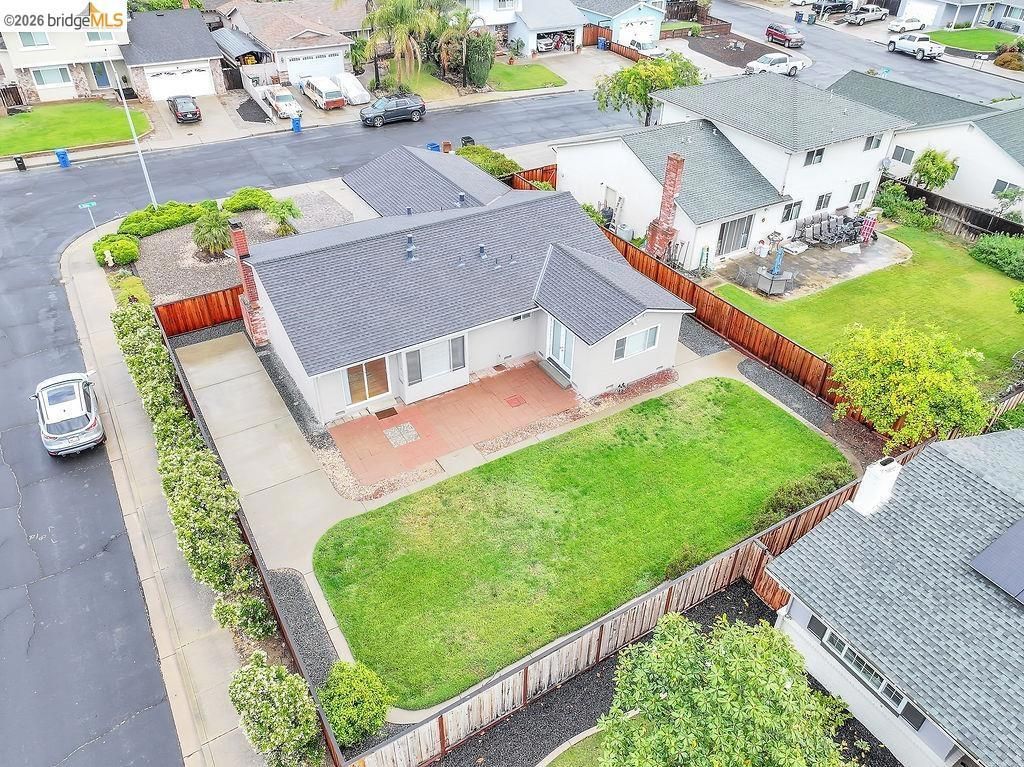 Image 29 of property listing at 909 Rhine Way, Oakley, CA 94561