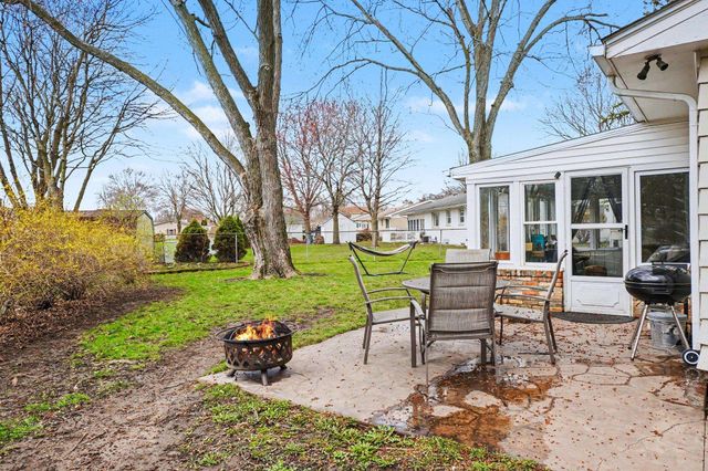 4099 S Wayside Drive, Saginaw, MI 48603